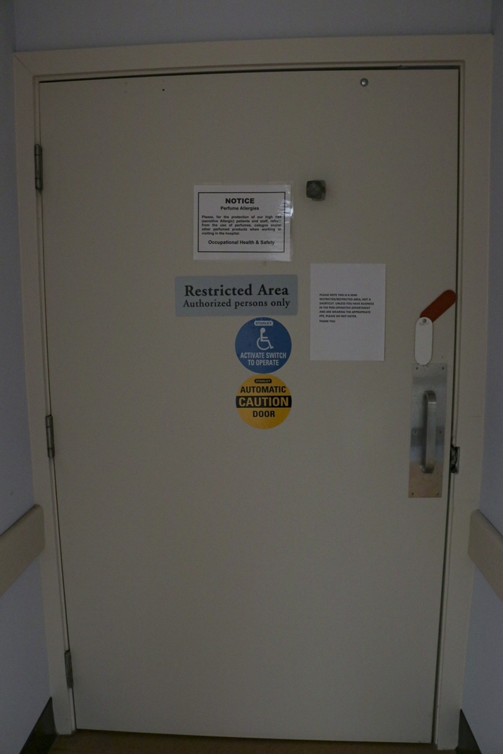 A picture containing wall, indoor, kitchen, door

Description automatically generated